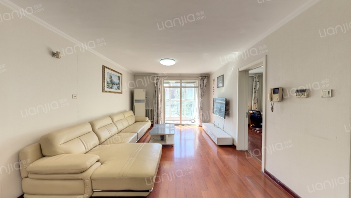 万科水晶城皓石园二手房实景图