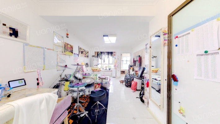 荣盛盛京绿洲二手房实景图