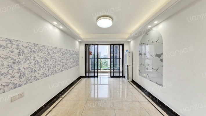 怡翠尊堤观园二手房实景图