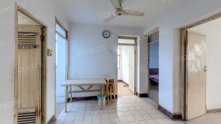 解放路73号二手房实景图