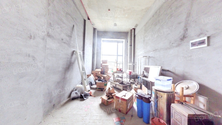 轻奢国际二手房实景图