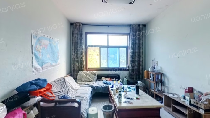 新华中路十三号院二手房实景图