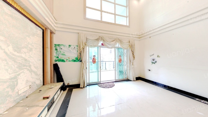 凯达华庭二期二手房实景图