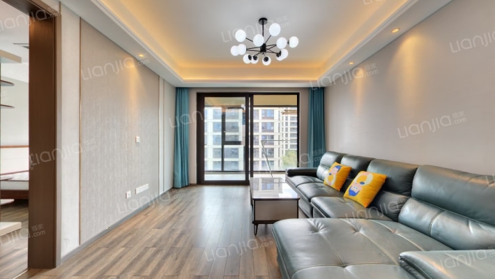 观澜逸品花苑南区二手房实景图