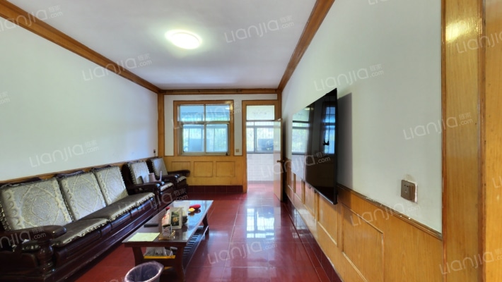 食品厂小区二手房实景图