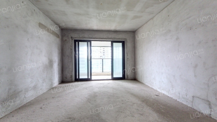 保利东湾东滨花园二手房实景图