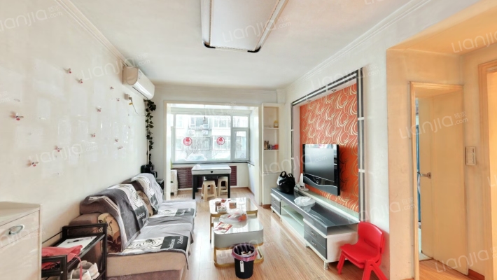 送变电宿舍二手房实景图