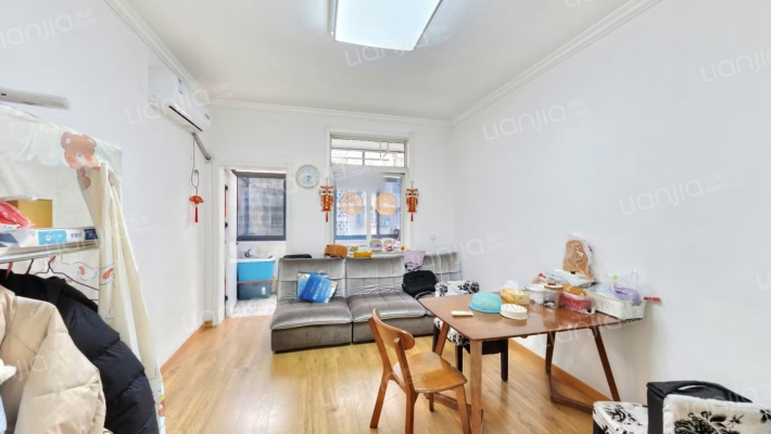 长江剧院小区二手房实景图