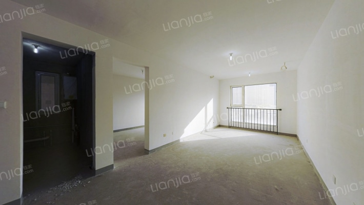 户型*好的两居室    随时看房-客厅