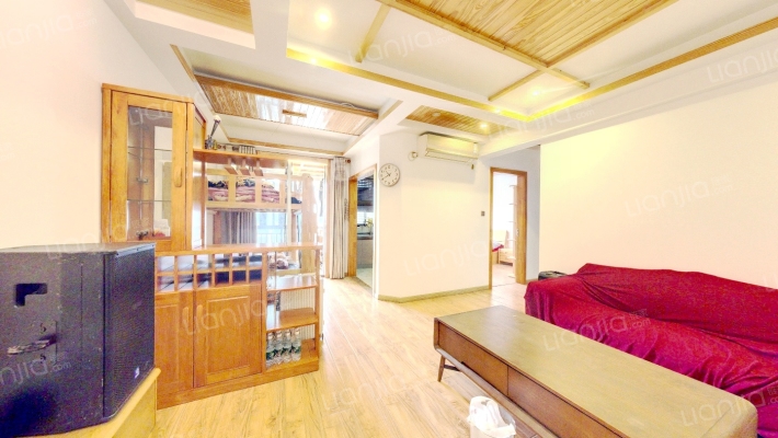 南国中心一期二手房实景图