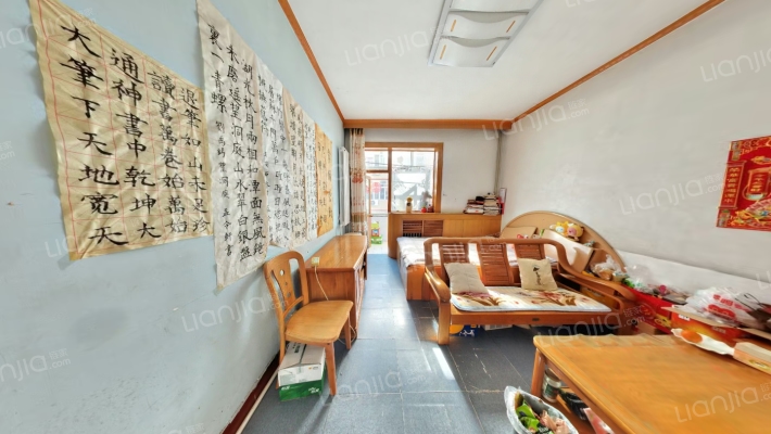 国旅小区二手房实景图