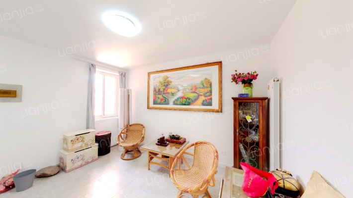 瑞馨花苑二手房实景图