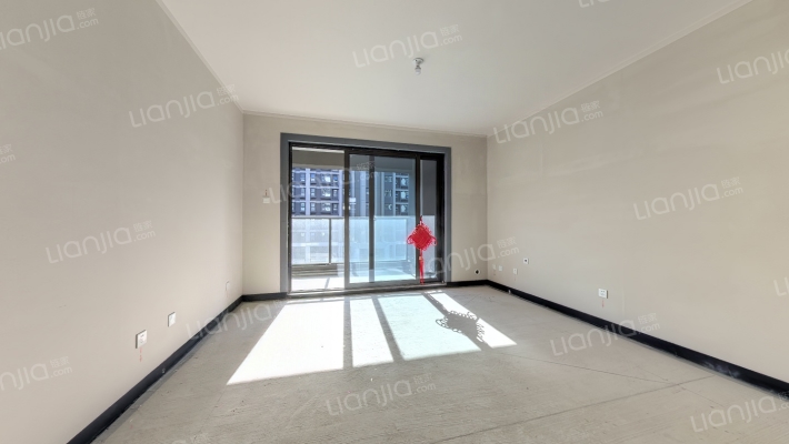 玲珑河畔二手房实景图