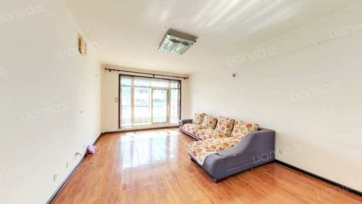 朗悦华园二手房实景图