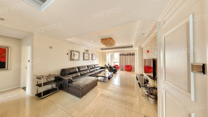 万家富公寓二手房实景图