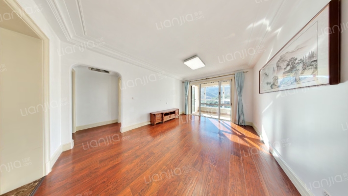 亿达普罗旺斯二手房实景图