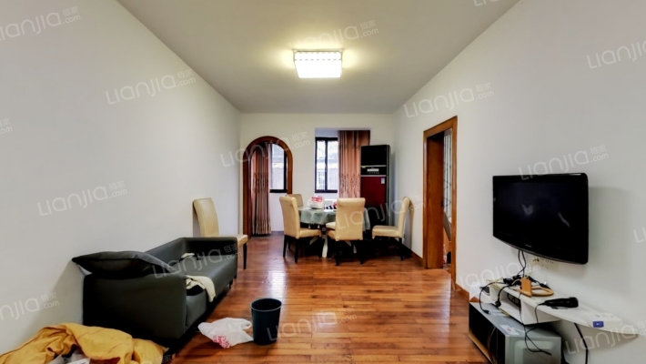 漓滨路二手房实景图