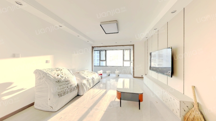 中海悦江府二手房实景图