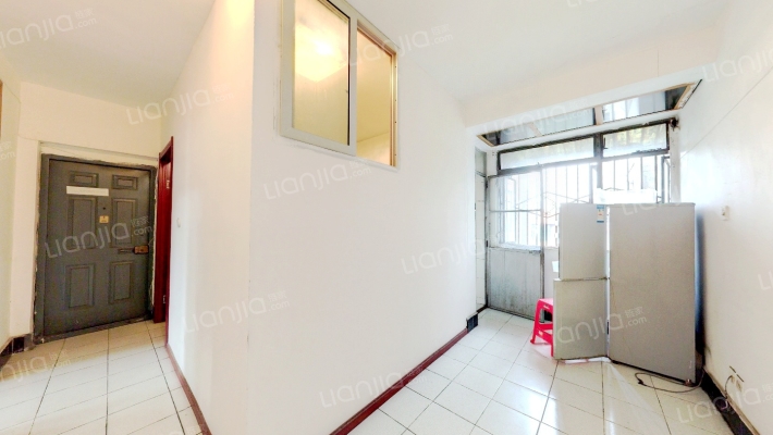 马河湾38号二手房实景图