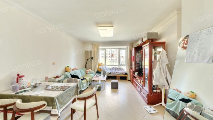 富力桃园A区二手房实景图