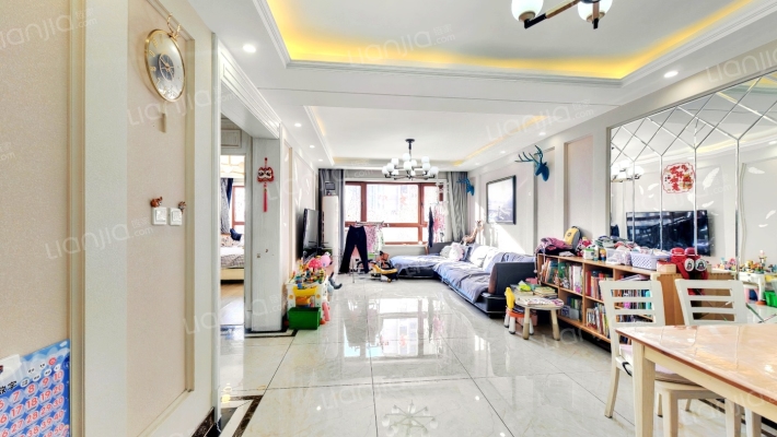 西雅图水岸二手房实景图