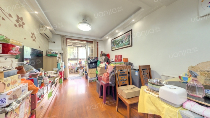 馨佳园(菊盛路851弄)二手房实景图