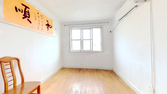 丹东路二手房实景图