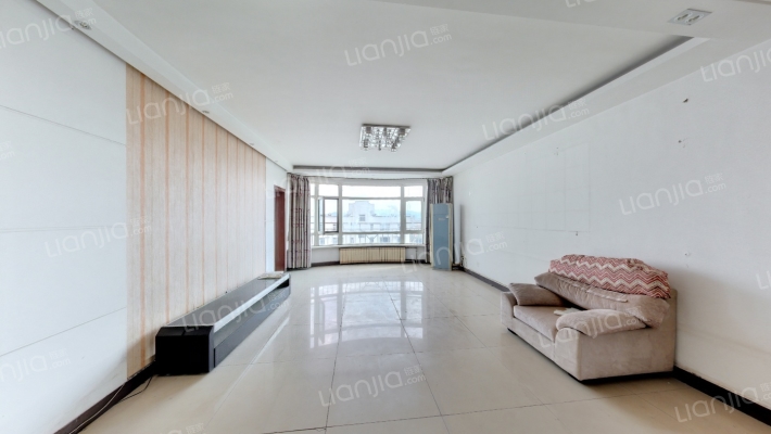 阳光花苑二手房实景图