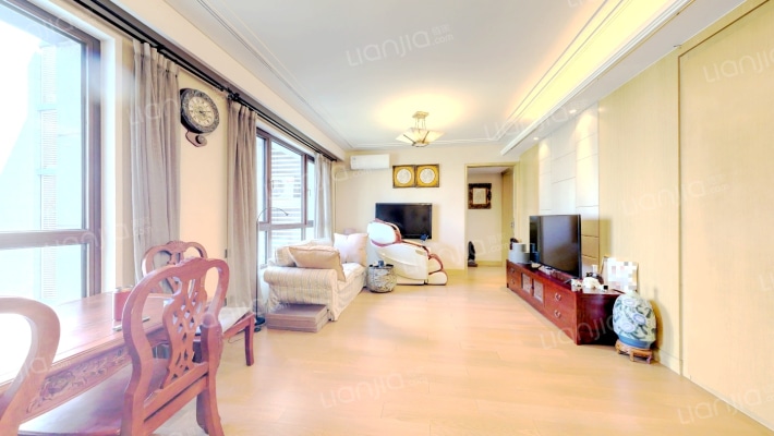 臻园二手房实景图