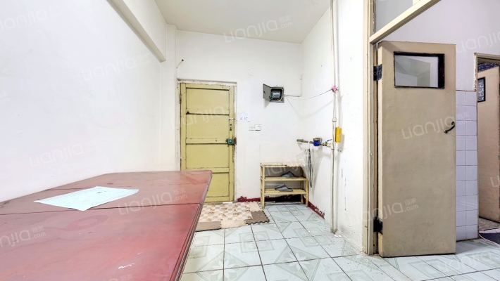 建大五小区二手房实景图