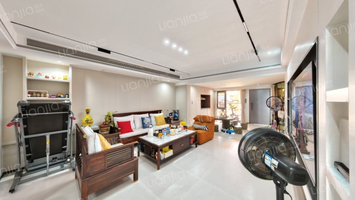 荣滨大厦二手房实景图