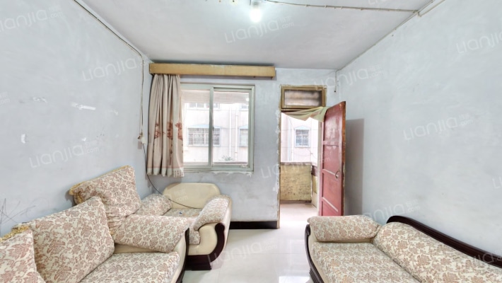 财经学校家属院二手房实景图