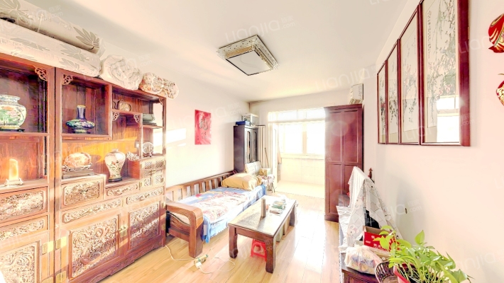 工程里二手房实景图