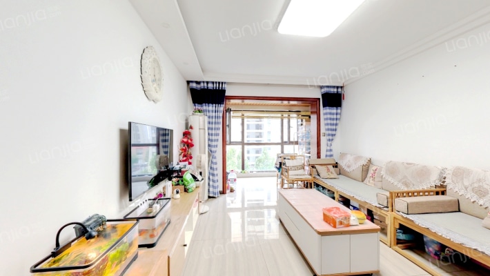 瑞河兰乔北区二手房实景图