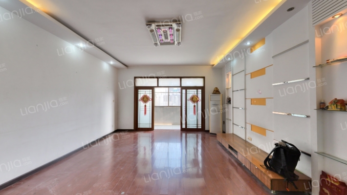 金港湾花园二手房实景图