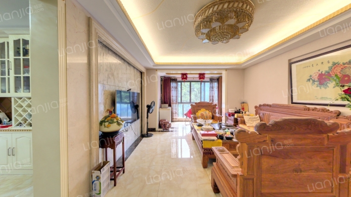 世欧上江城C区二手房实景图