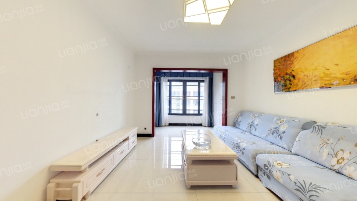 南山绿庭B区二手房实景图