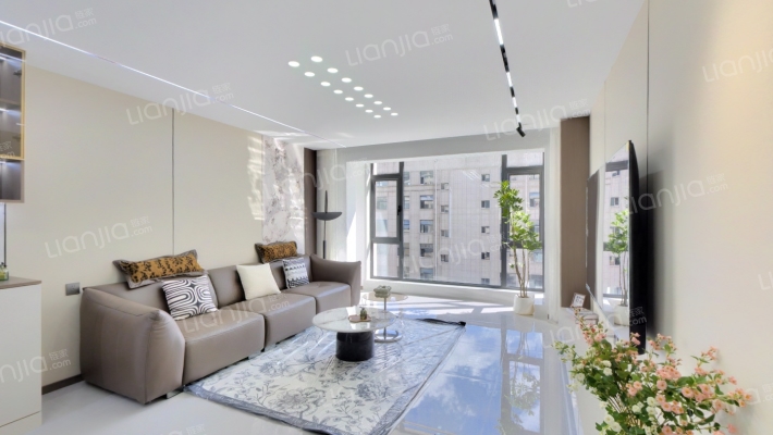 担保公司综合楼二手房实景图