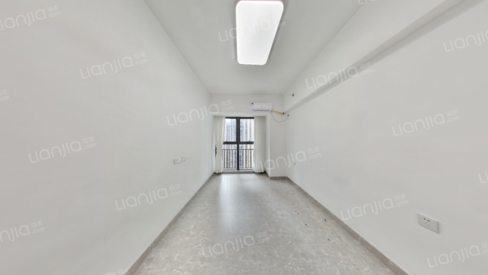 绿地璀璨天城公寓二手房实景图