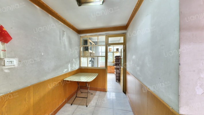 西北大学新村二手房实景图