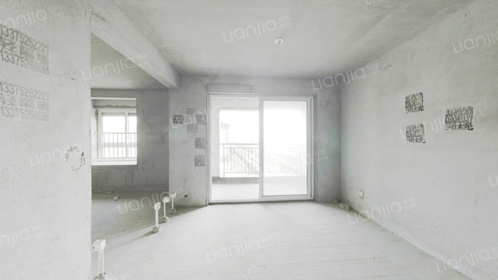 西城逸景二手房实景图