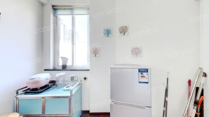 名都雅苑二手房实景图