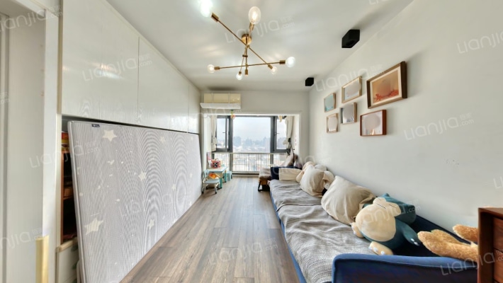 远见名苑二手房实景图