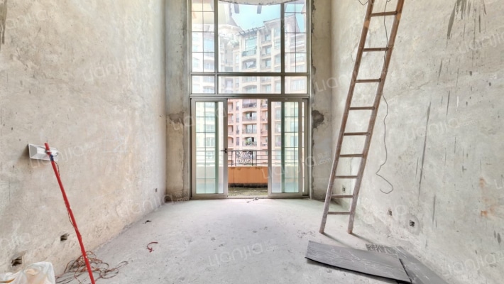 菊城建华花园二手房实景图
