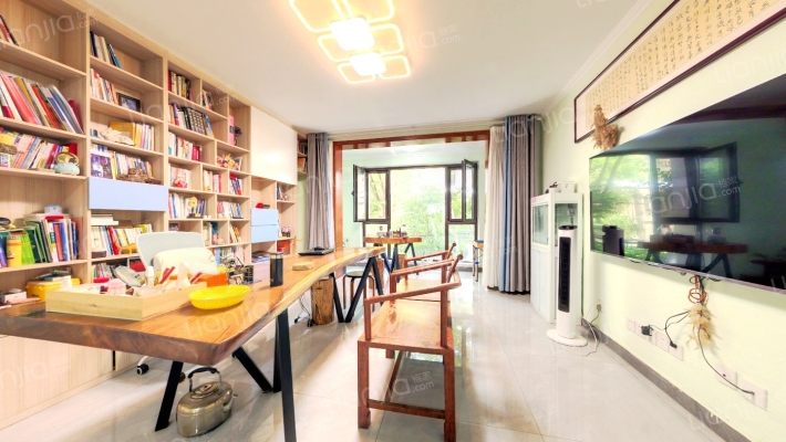 泷悦长安牛津园二手房实景图