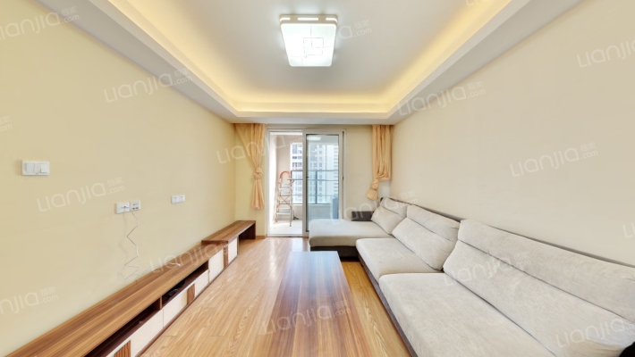 太仓依云四季苑二手房实景图