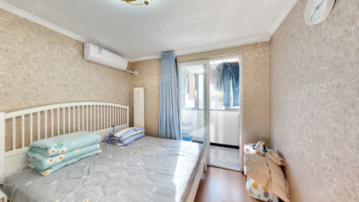 金驹家园D区二手房实景图