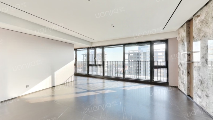 望云二手房实景图