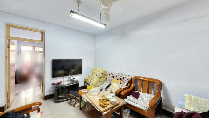 中华南小区二手房实景图