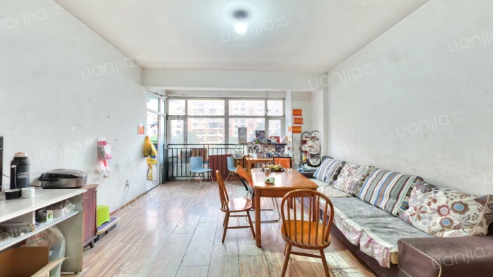 绿茵豪庭A区二手房实景图